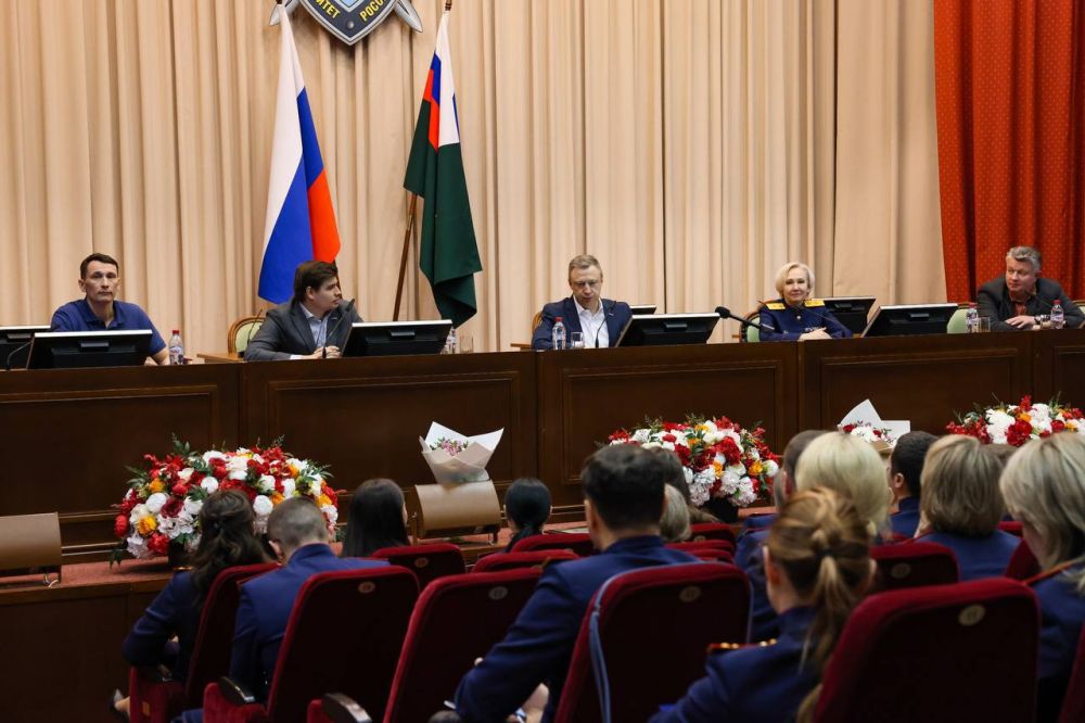 Председатель СК России встретился с сотрудниками, ответственными за взаимодействие со средствами массовой информации и общественностью