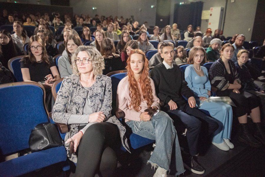 ��������������� �������� ����������� ��������� ��������� � ���� �������