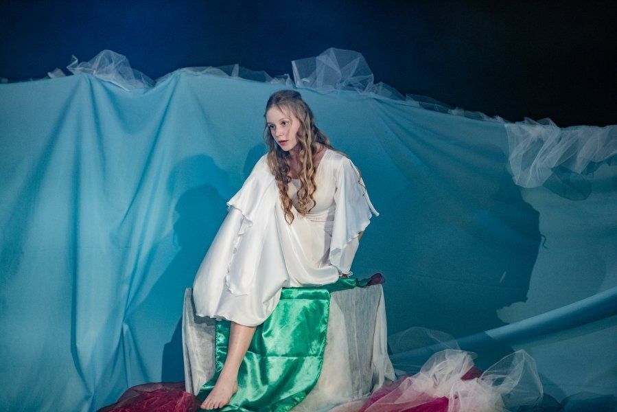 ��������������� �������� ����������� ��������� ��������� � ���� �������