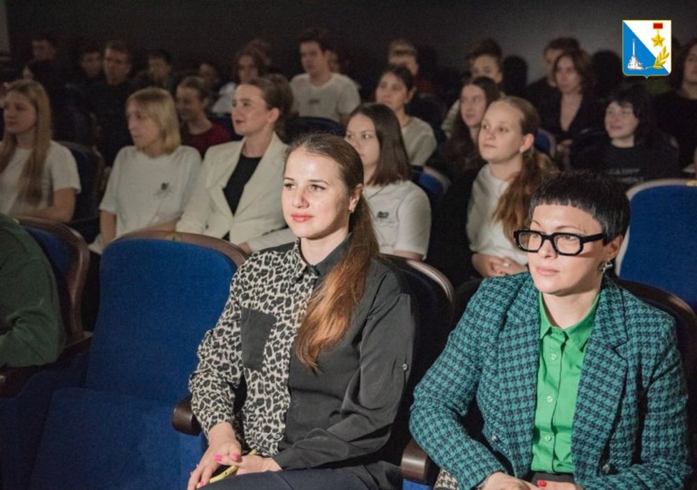 ��������� ��������� ������ �������� �������� ��������� � ��������������� ���� �������