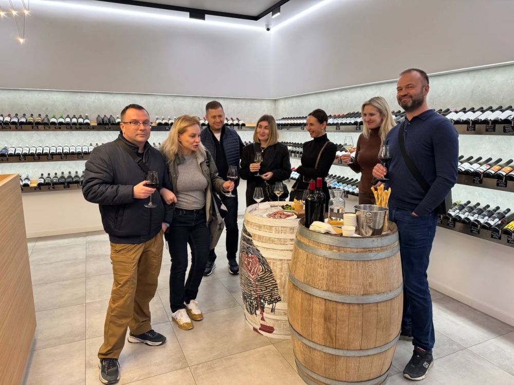  : ,                 ,         )