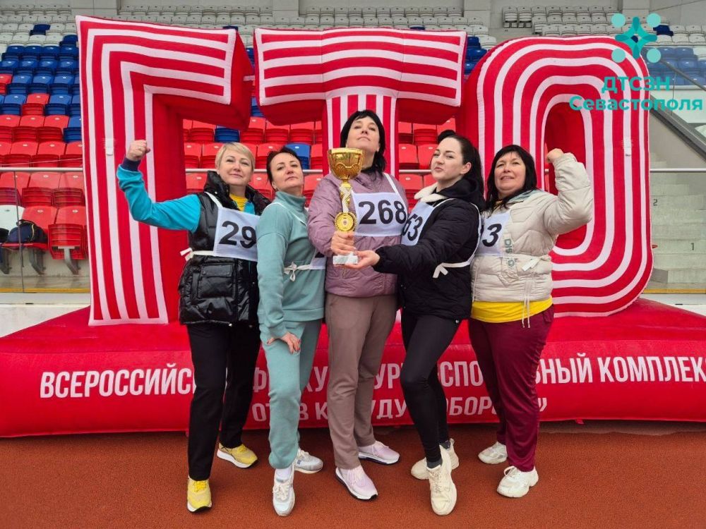 �� �������� ��� ����� 200-����� ������ ��������� ������ � ����� � �������