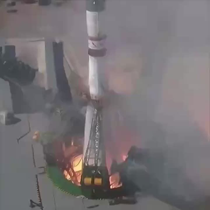 С Байконура стартовала Ракета Победы