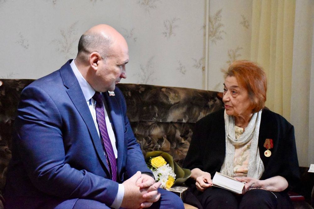 �������� ������: ������� ���������� � ������ ����������, ������������ �� ���������� �������������� ������ �4, � ������ �� �������� ������ �80 ��� ������ � ������� ������������� ����� 1941�1945 �����