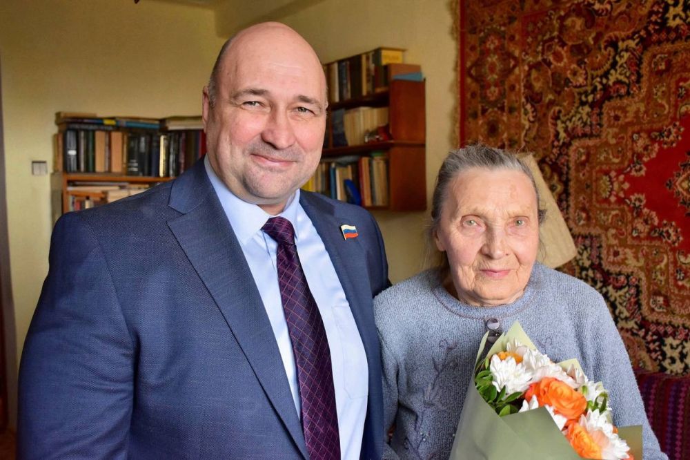 �������� ������: ������� ���������� � ������ ����������, ������������ �� ���������� �������������� ������ �4, � ������ �� �������� ������ �80 ��� ������ � ������� ������������� ����� 1941�1945 �����