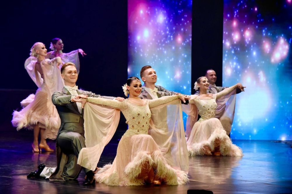 �������� ������: �������� � ������ ����� ������������ ��������� ��������� �������, ����������� 25-����� ���������������� �������������� ������ ����� ����� ������ ���������