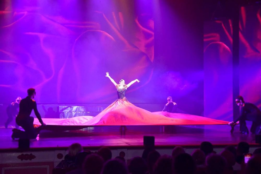 �������� ������: �������� � ������ ����� ������������ ��������� ��������� �������, ����������� 25-����� ���������������� �������������� ������ ����� ����� ������ ���������