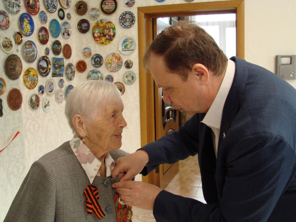 ��������� �������: ������������ ��� ����� ������� �������� � ���� ������