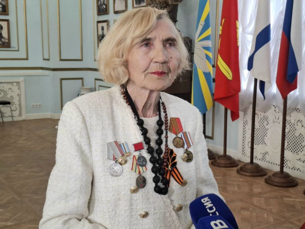 � ����������� ������� ������ ����� ���������� �������