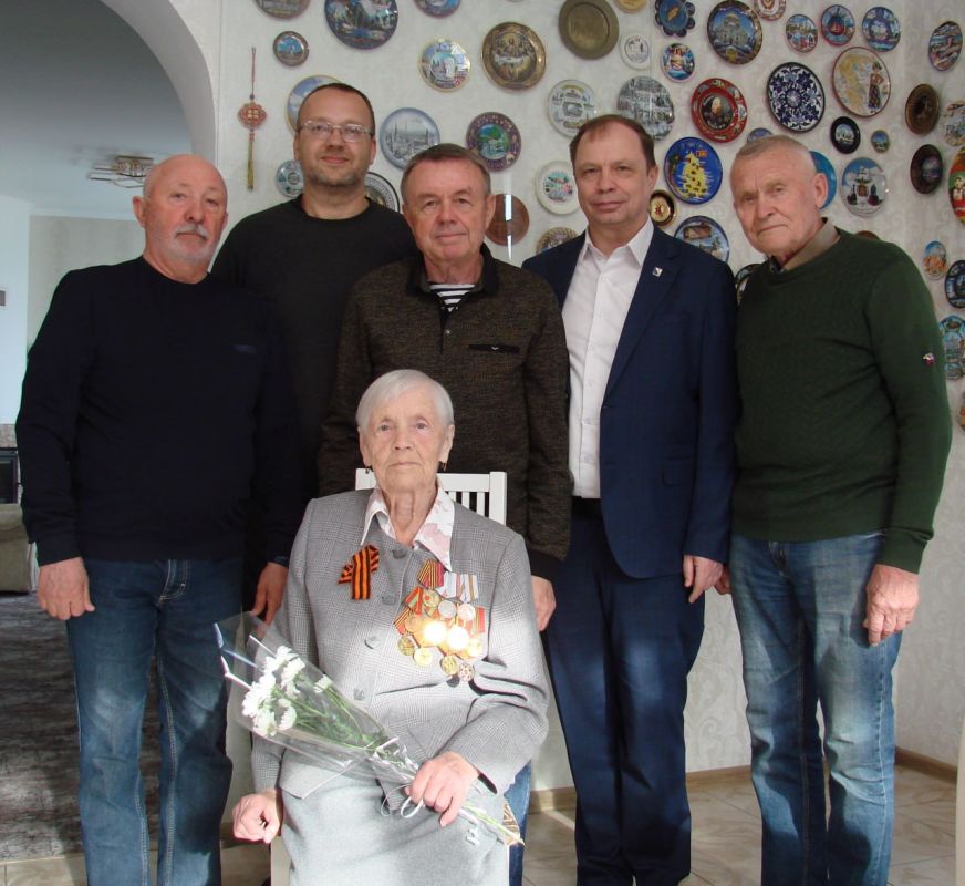 ��������� �������: ������������ ��� ����� ������� �������� � ���� ������