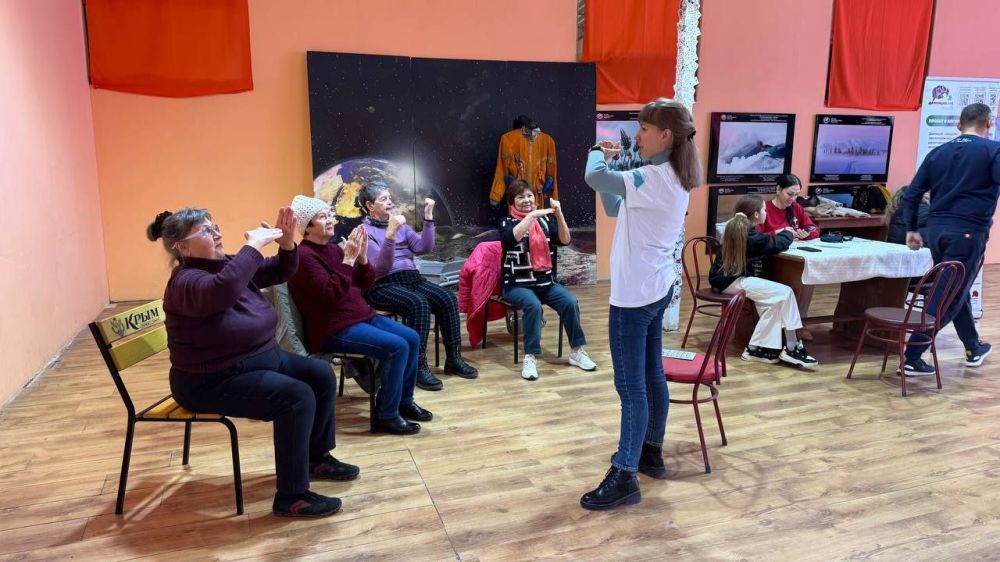 Севастопольцы присоединились к акции «Будь здоров, как космонавт!» Севастопольцы присоединились к акции «Будь здоров, как космонавт!»