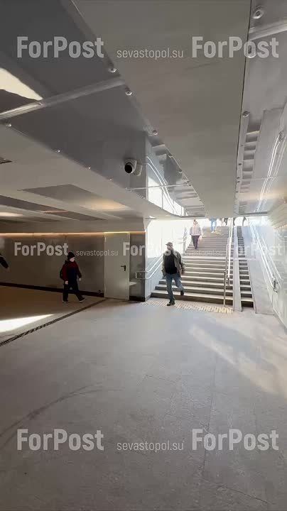 #Нам_пишут. А в «золотом» переходе на остановке «Памятник героям-подводникам» точно решили все вопросы, связанные с гидроизоляцией? ForPost