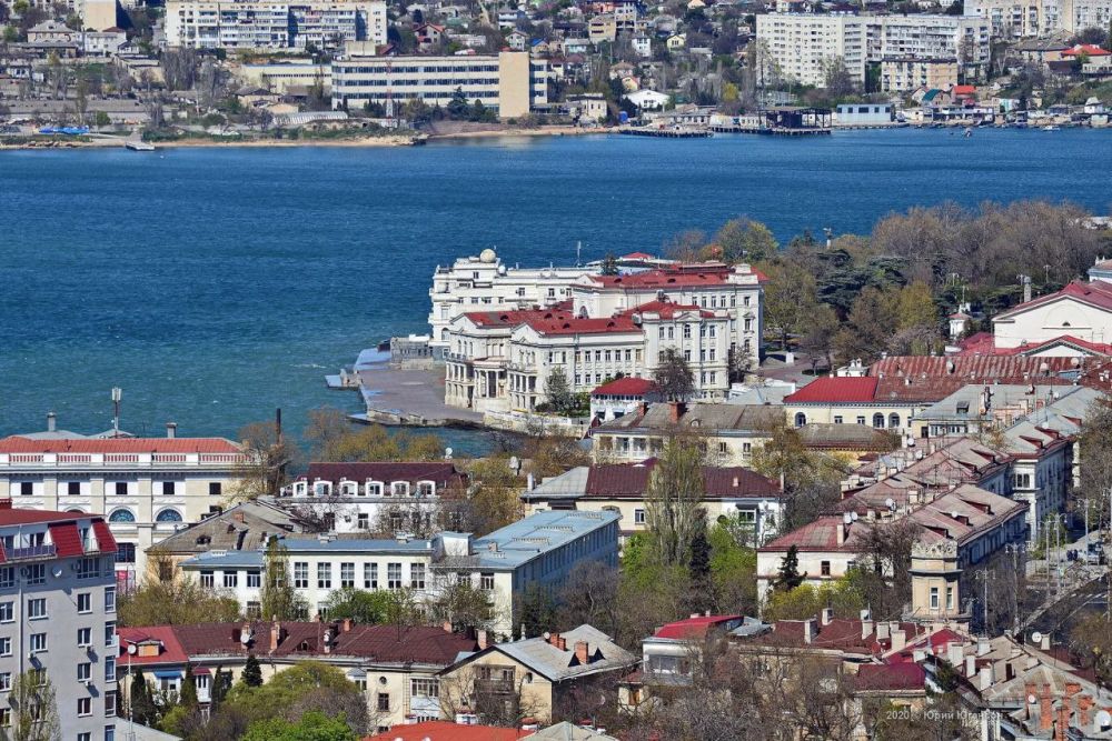 Мария Литовко: Начинаем рабочую неделю. В рамках подготовки к туристическому сезону на заседании подгруппы «Транспорт в индустрии туризма» Комиссии Государственного Совета РФ по направлению «Туризм» обсудили транспортную...
