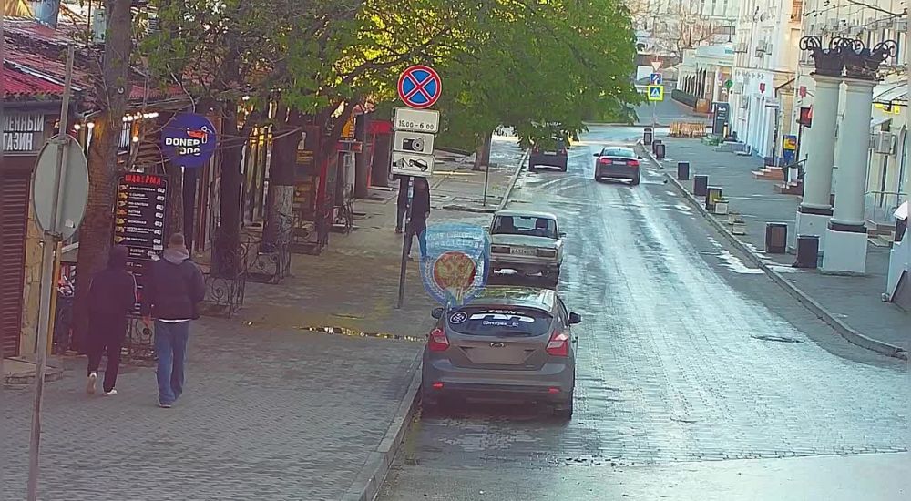 Севастопольские автоинспекторы задержали угонщика автомобиля