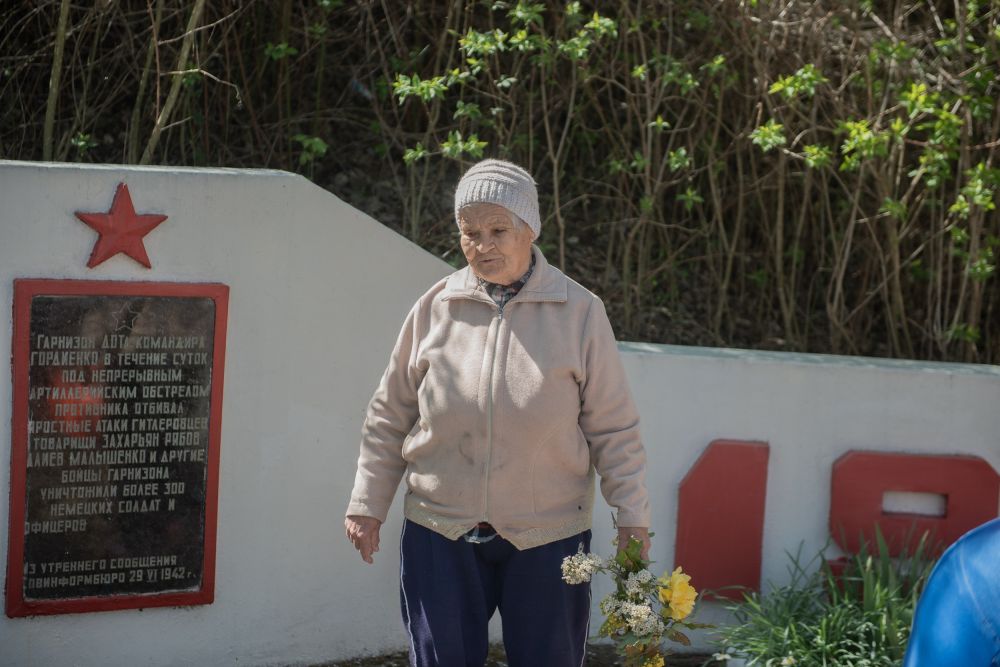 В Севастополе продолжается работа по благоустройству памятников