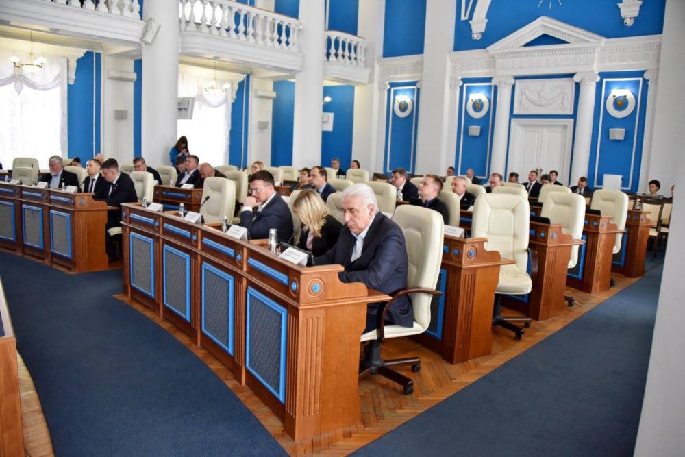 Денис Кондратьев: На очередном пленарном заседании Законодательного Собрания города Севастополя III созыва рассмотрели ряд важных вопросов Денис Кондратьев: На очередном пленарном заседании Законодательного Собрания города Севастополя III созыва рассмотрели ряд важных вопросов
