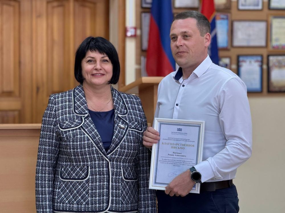 ������� �����: 1 ������ ��������������� ���������� ������� 100-������ ������