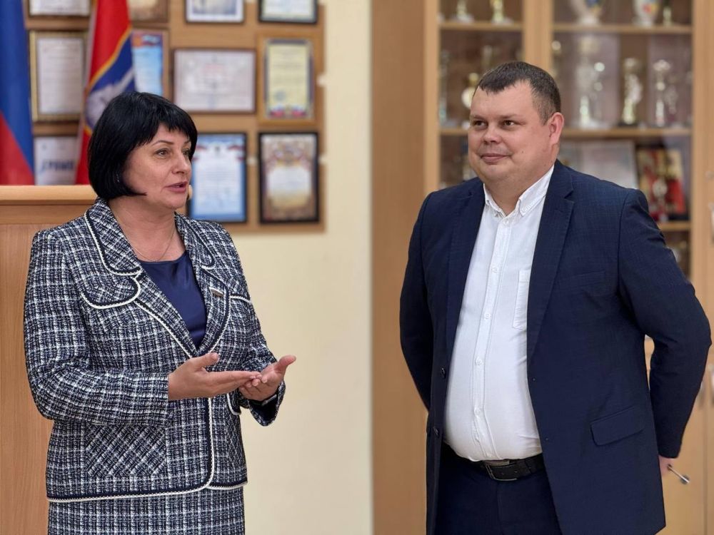 ������� �����: 1 ������ ��������������� ���������� ������� 100-������ ������