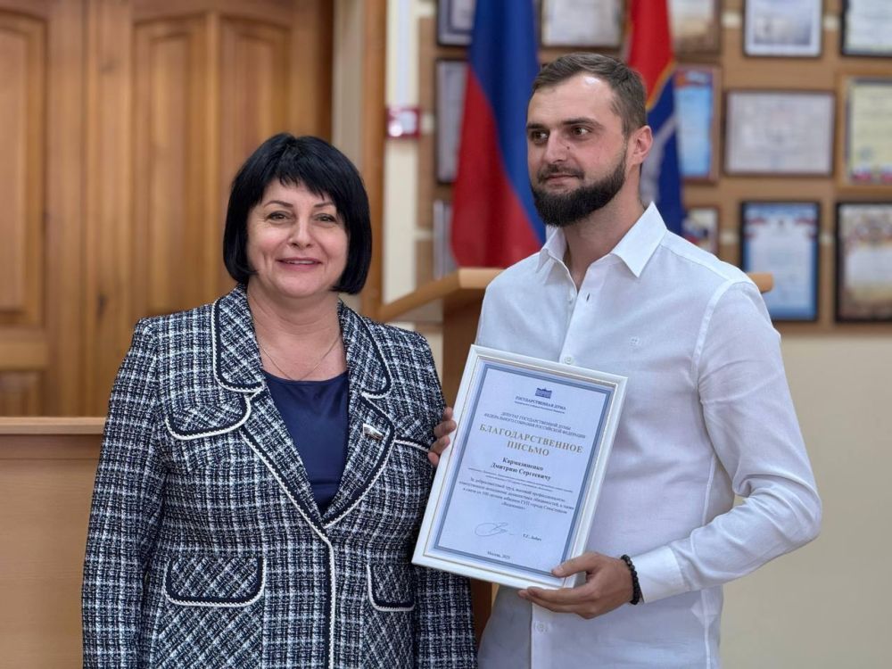 ������� �����: 1 ������ ��������������� ���������� ������� 100-������ ������