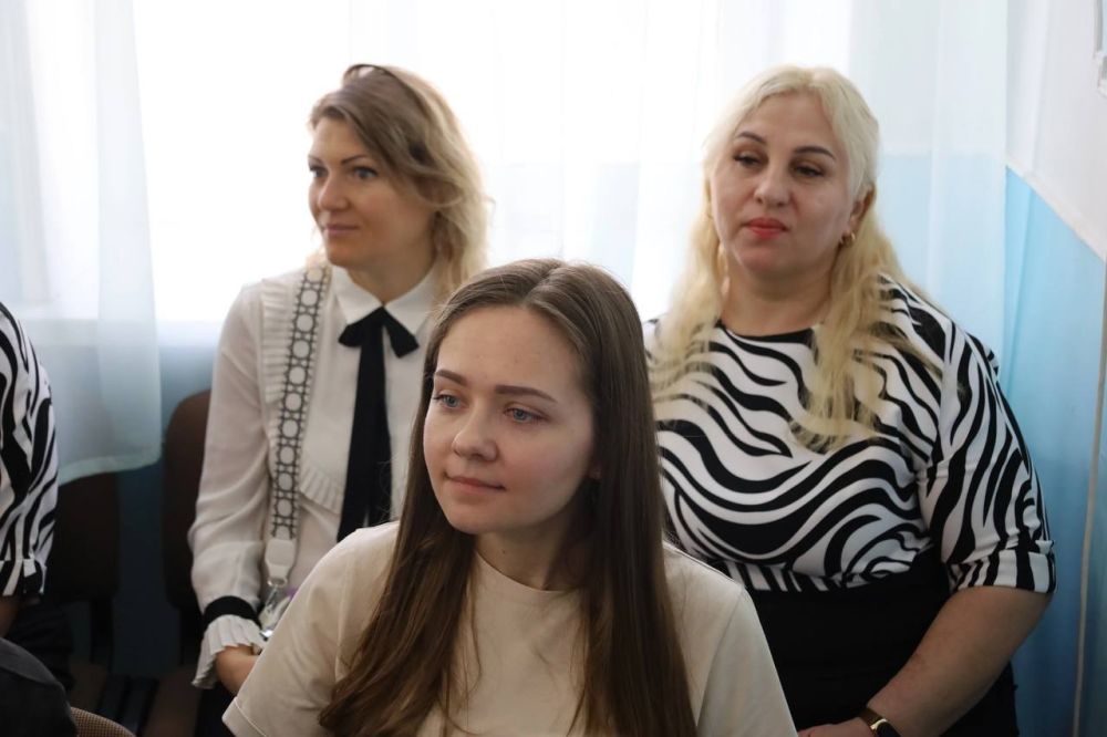 ������� ��� � 3 ������� 70-�����