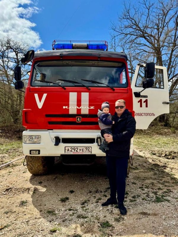 Денис Кондратьев: Пятница – отличный повод спланировать выходные! Я предлагаю вам найти время и провести его в кругу семьи, ведь это самое ценное, что у нас есть Денис Кондратьев: Пятница – отличный повод спланировать выходные! Я предлагаю вам найти время и провести его в кругу семьи, ведь это самое ценное, что у нас есть