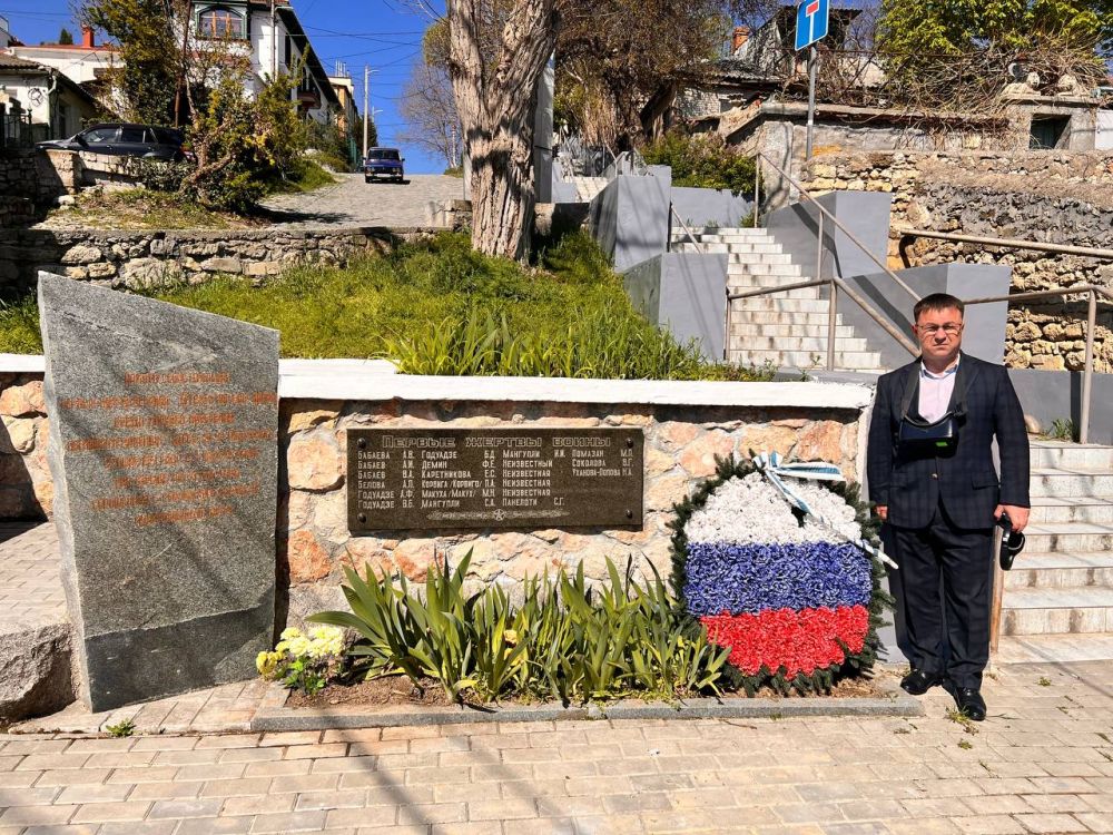 ��������� �������: ���� �� ������ ��-���������� ����������� � ����������� ������� ����������� ������ ������� ������������� ����� ����������� ������������ � ��������� � ����������� ����������� �����������. ����������� 41-44�...