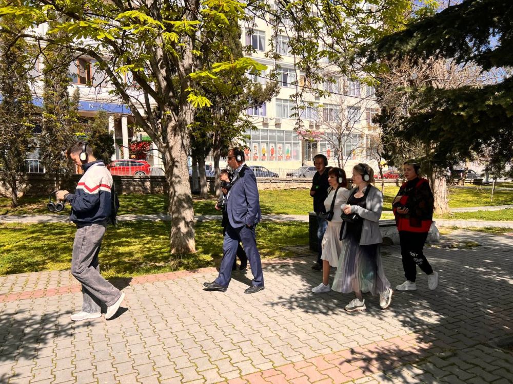 ��������� �������: ���� �� ������ ��-���������� ����������� � ����������� ������� ����������� ������ ������� ������������� ����� ����������� ������������ � ��������� � ����������� ����������� �����������. ����������� 41-44�...