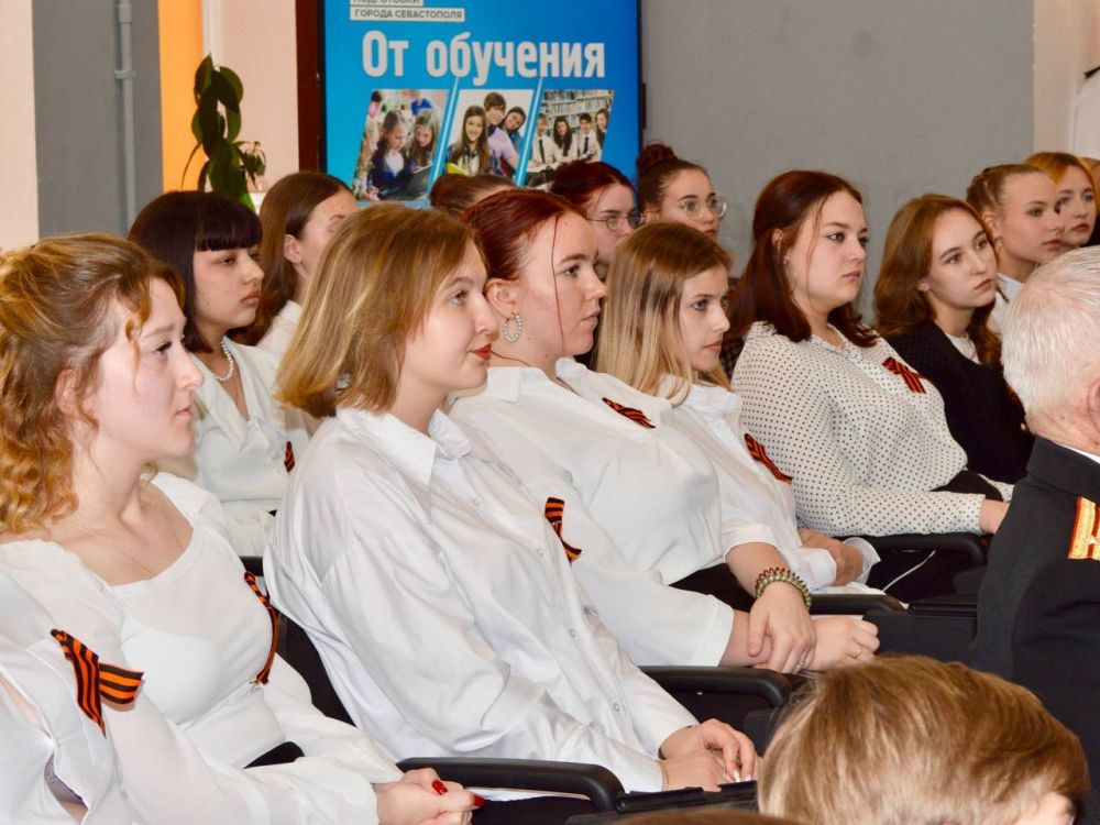 � �������������� �������� ���������� ����� ����� �������� ����� ������, ������������ � 80-����� ������ � ������� ������������� �����