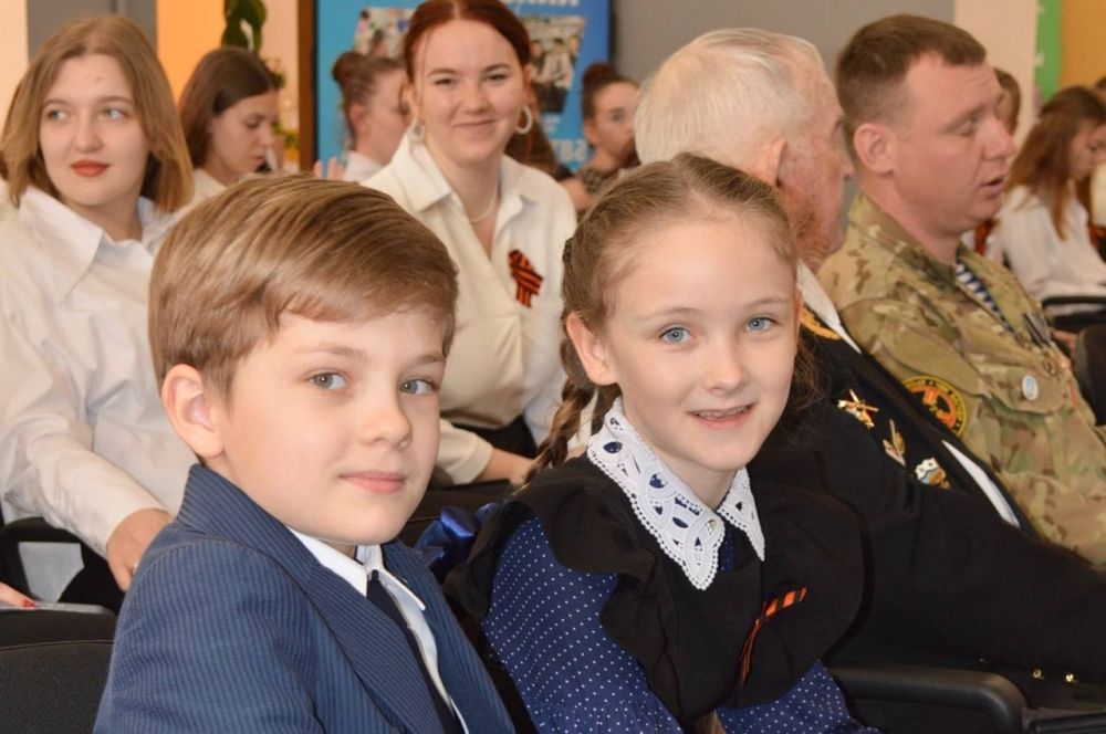 � �������������� �������� ���������� ����� ����� �������� ����� ������, ������������ � 80-����� ������ � ������� ������������� �����