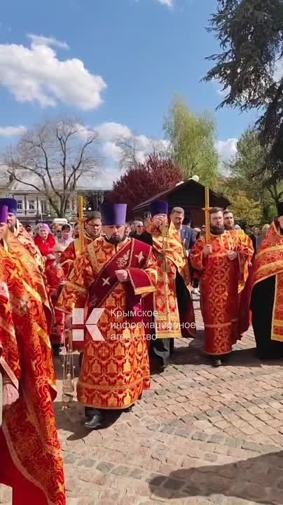 � ���� �������� �������� ������������ ����