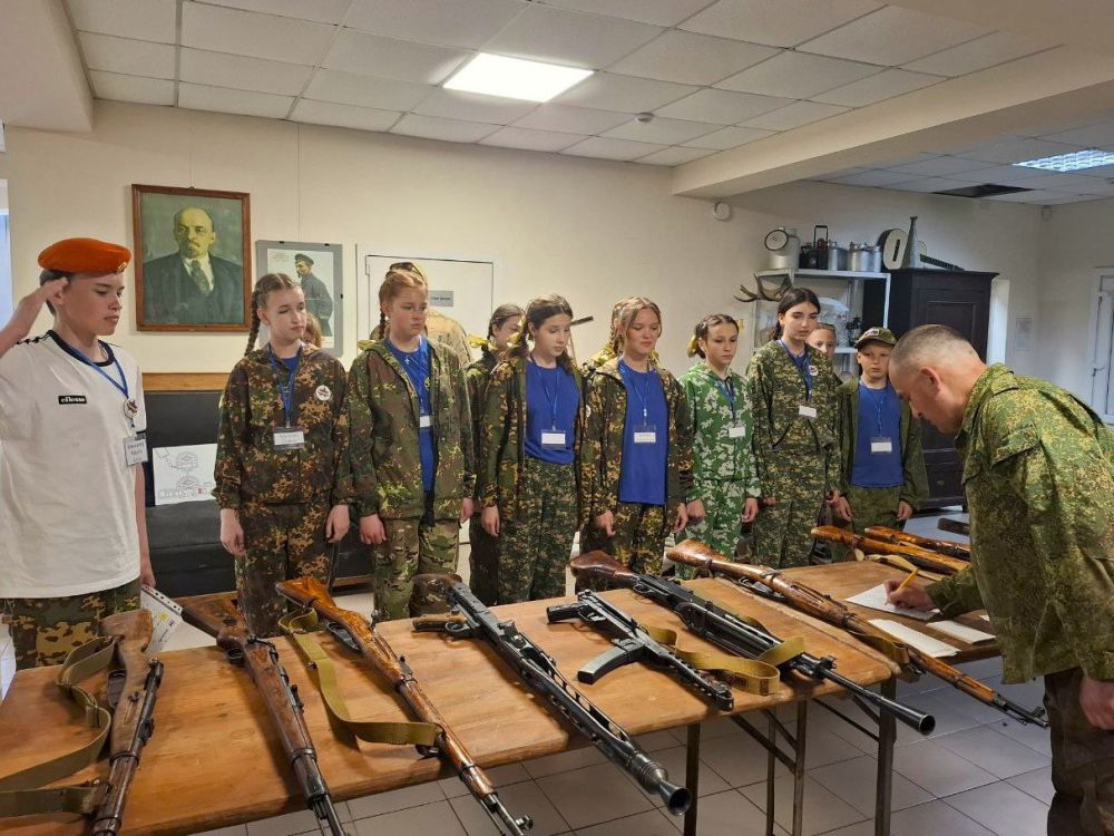 Вектор мужества - 2025!. В Музейном комплексе «35-я береговая батарея» успешно состоялось итоговое испытание для первокурсников музейной Батарейной школы «Вектор мужества-2025»! В годовом зачёте приняли участие десять... Вектор мужества - 2025!. В Музейном комплексе «35-я береговая батарея» успешно состоялось итоговое испытание для первокурсников музейной Батарейной школы «Вектор мужества-2025»! В годовом зачёте приняли участие десять...