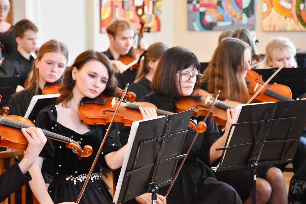 ������� ��������� ��������� � ������������� ������ �������� � ���������� ����������! �� ���� ���� ���������� ��� � �������������� �������� � 100-������ ������