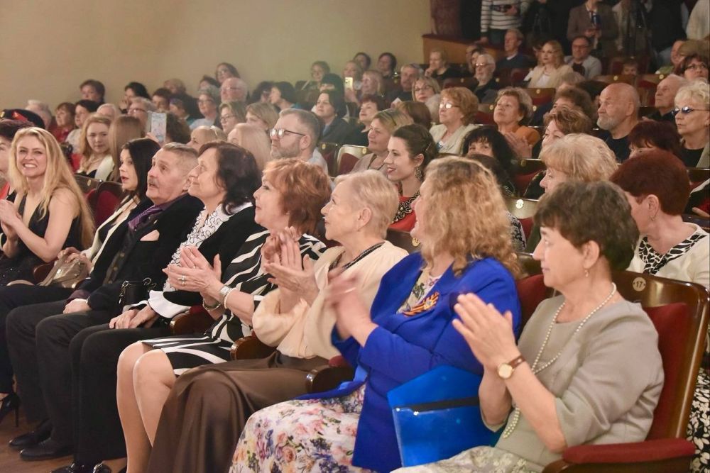 �������� ������: ������ �������� � ���������� ���������� ����������� �������� ���� 100-������ ������