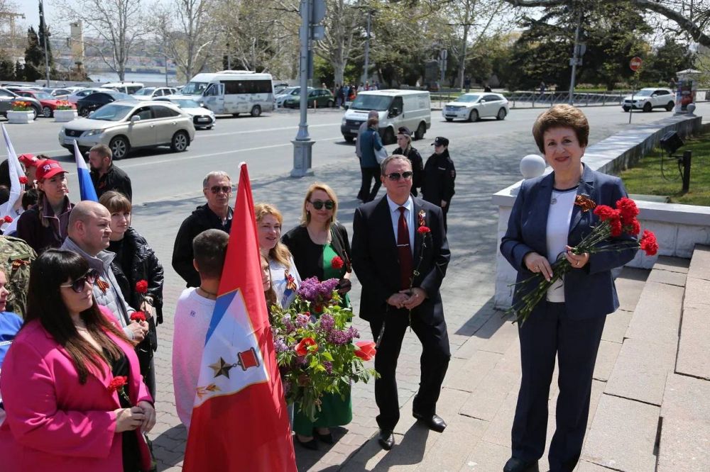 ��������� ���������: � �������� ������������ ������������ ���������� ������� ��� ������� ������� ������������� �����ܻ ������� ������� � �����������, ������������ � ���������� ������������� ����� �������� �������