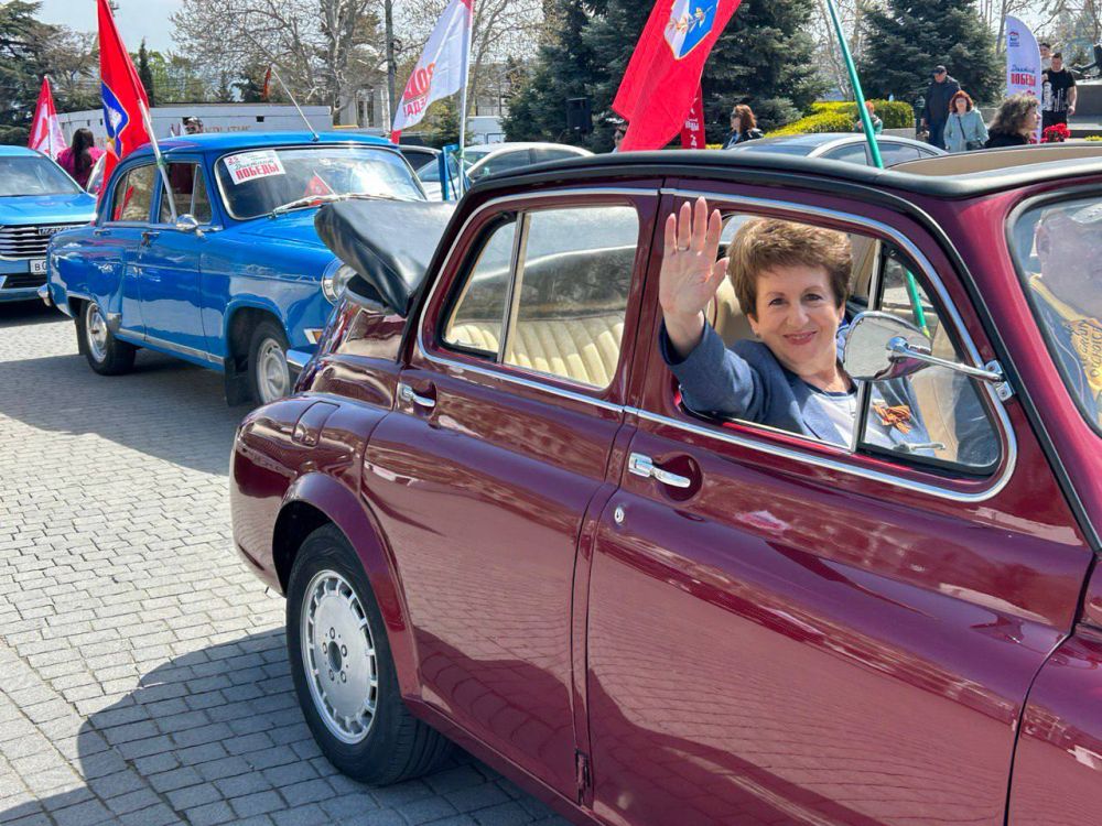 ��������� ���������: � �������� ������������ ������������ ���������� ������� ��� ������� ������� ������������� �����ܻ ������� ������� � �����������, ������������ � ���������� ������������� ����� �������� �������