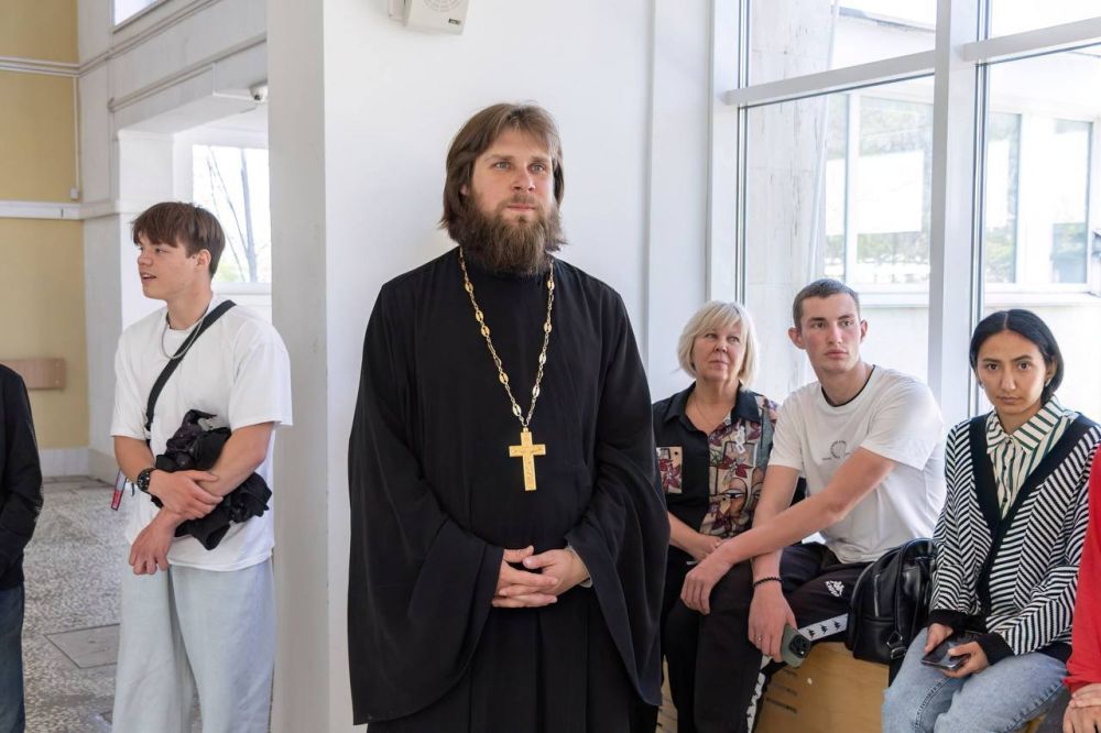 � ����� ������� ������������ ����������� � �������