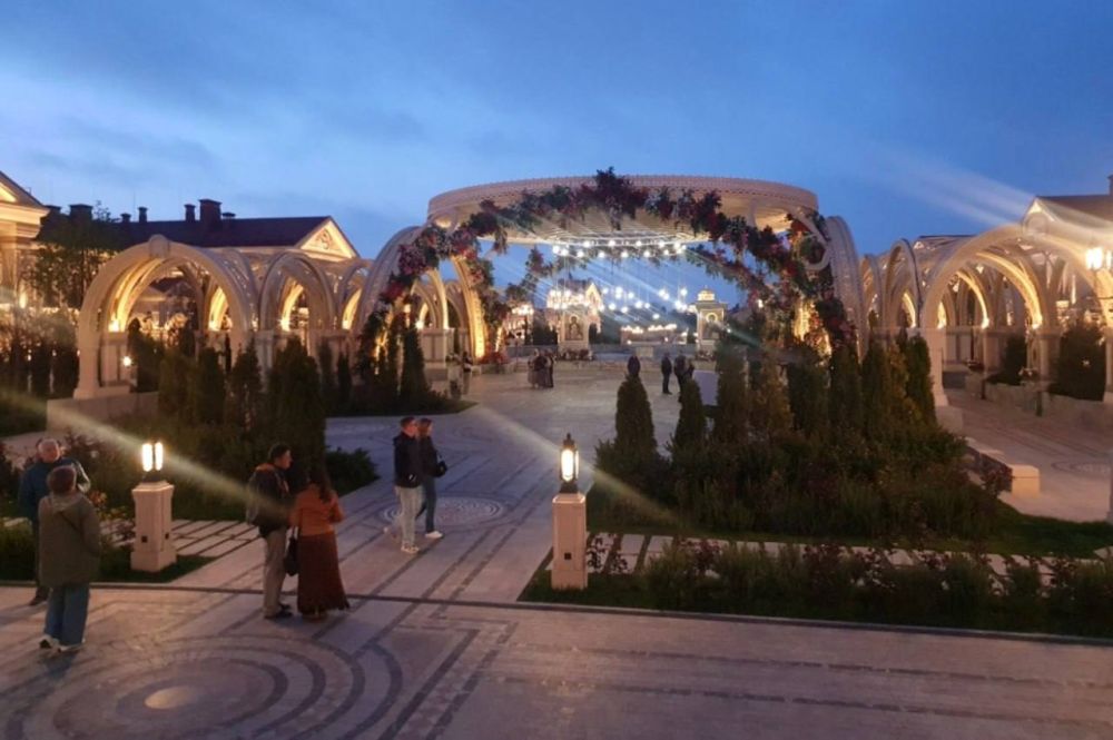 � ����� 80-� ��������� ������ � ������� ������������� ����� ����������� ����������� ������������ �������������� ��������� � �������-�������� �������� ������ ��������