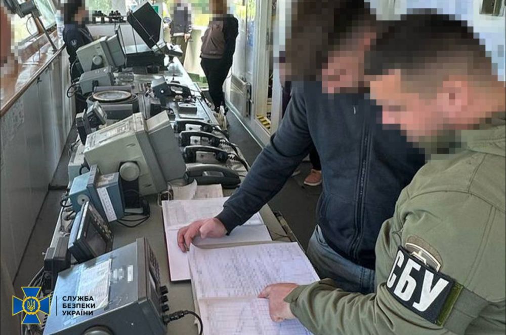 Боевики Зеленского захватили российский сухогруз с зерном