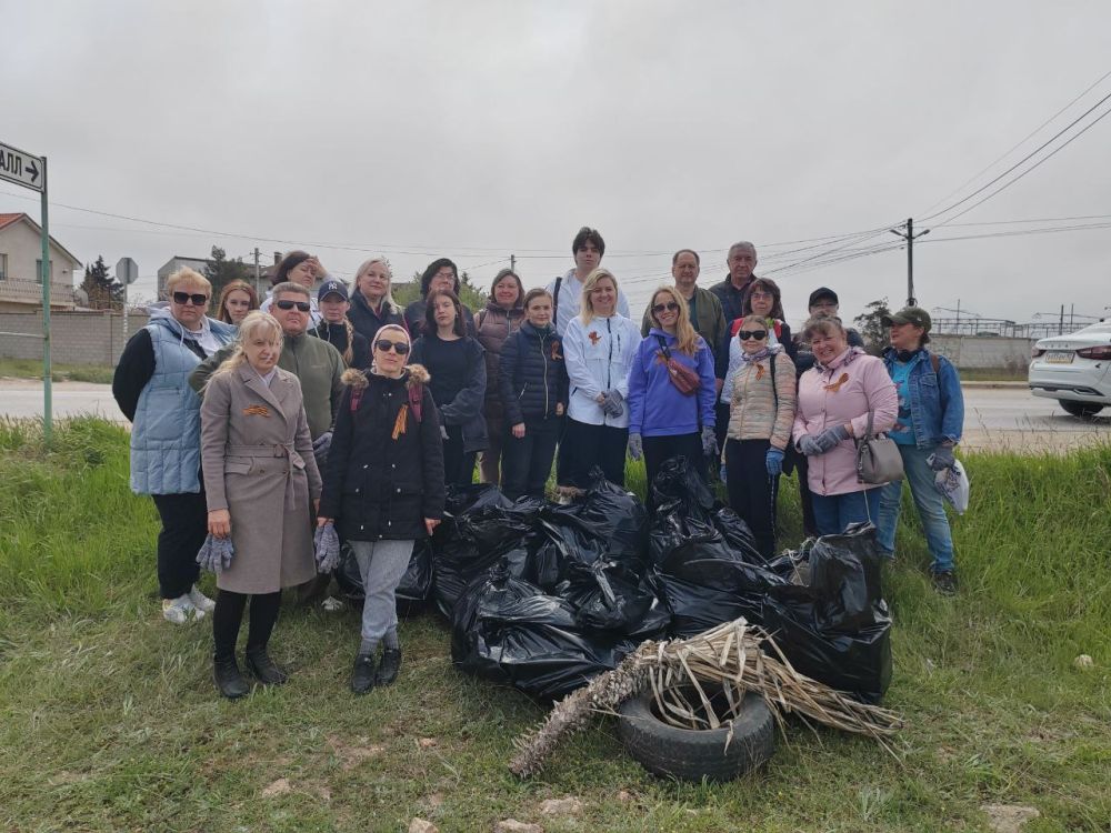 Специалисты Департамента здравоохранения и подведомственных организаций присоединились к городскому субботнику