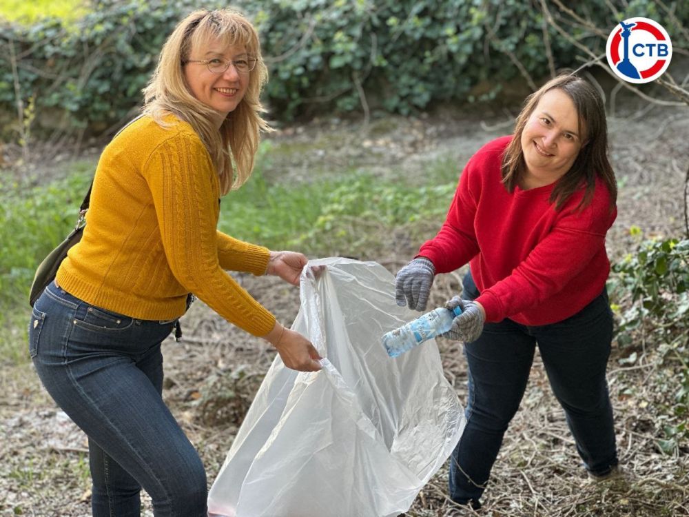 Итоговый субботник в рамках месяца чистоты и благоустройства прошёл в Севастополе Итоговый субботник в рамках месяца чистоты и благоустройства прошёл в Севастополе