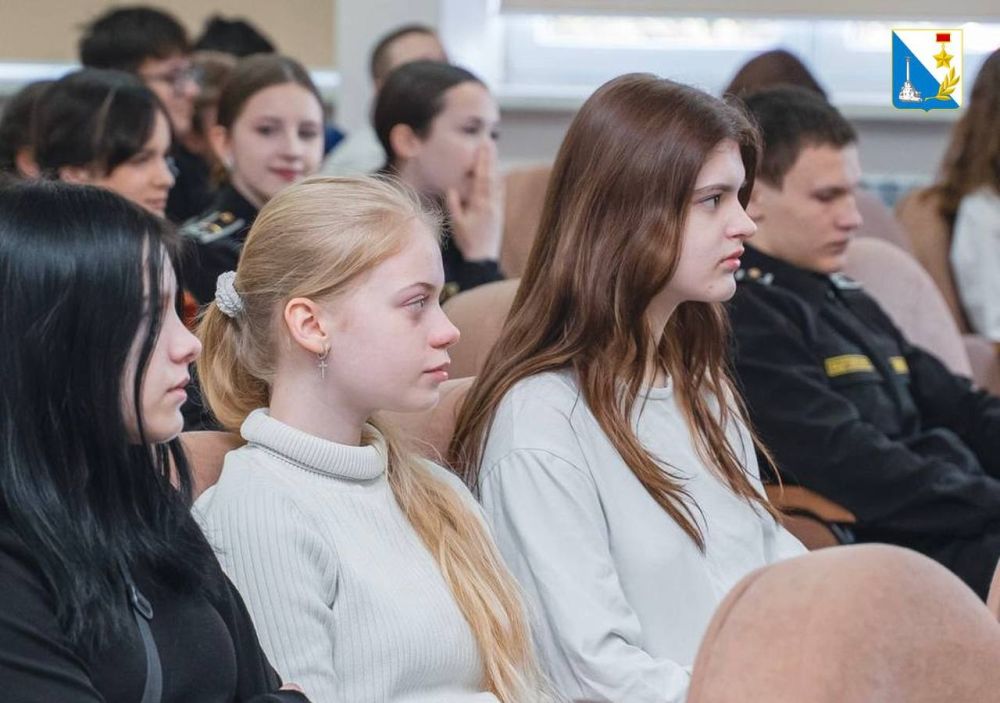 �� ���� ������ � ������������ �������� ����������������� ����������� ����������� ������ ����� �� ����� ���������� � ������, ����������� ��� ����� � �����