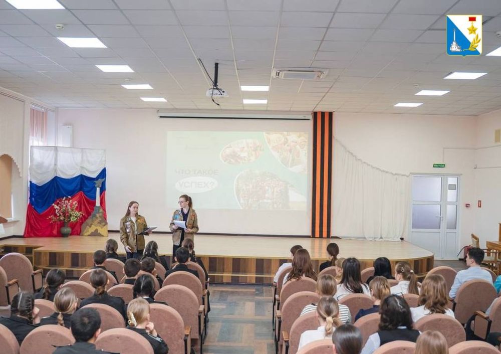 �� ���� ������ � ������������ �������� ����������������� ����������� ����������� ������ ����� �� ����� ���������� � ������, ����������� ��� ����� � �����