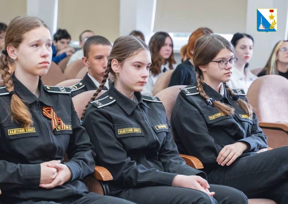 �� ���� ������ � ������������ �������� ����������������� ����������� ����������� ������ ����� �� ����� ���������� � ������, ����������� ��� ����� � �����