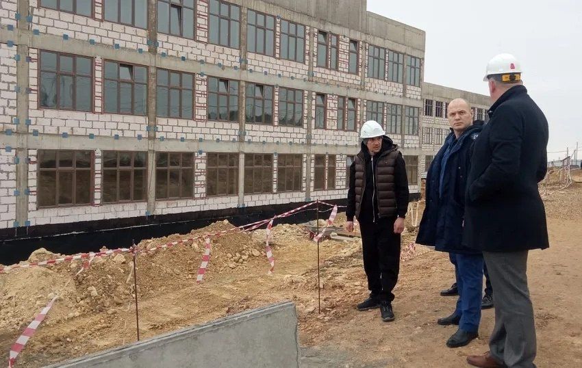 ����������� ���������� �� ��. ���������� ����� �������� � 700 �� 1100 ����