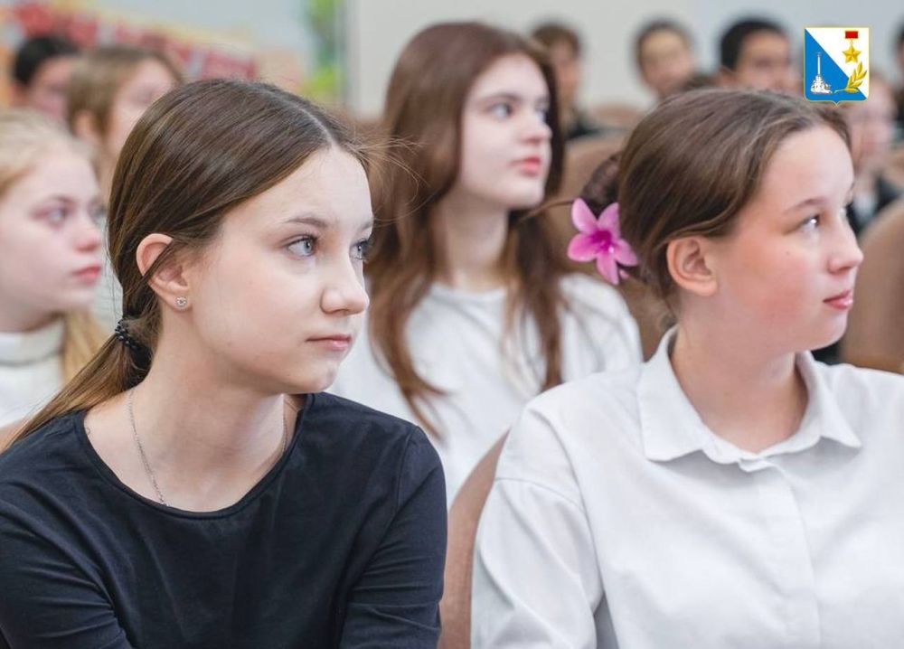 �� ���� ������ � ������������ �������� ����������������� ����������� ����������� ������ ����� �� ����� ���������� � ������, ����������� ��� ����� � �����