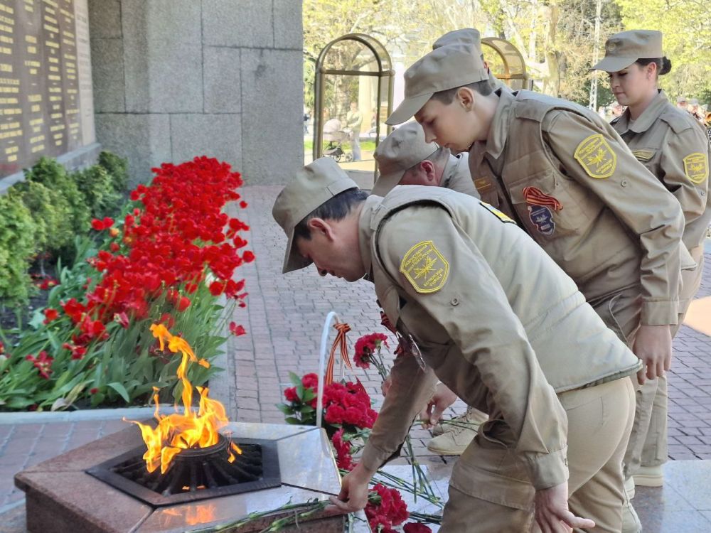 ����� ������ ��������� � �����������