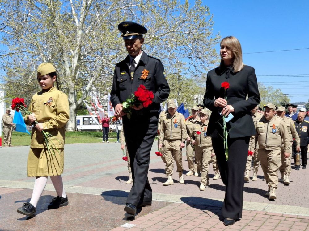 ����� ������ ��������� � �����������