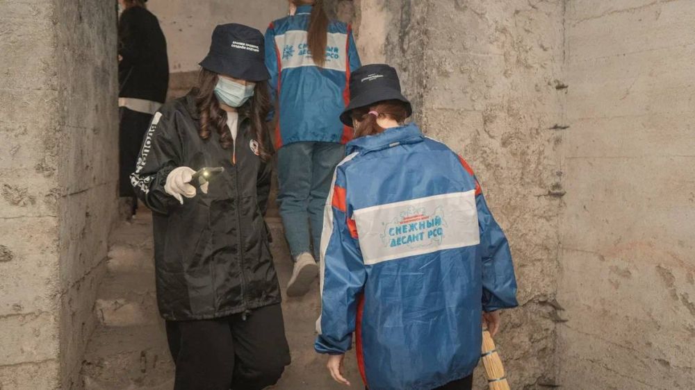 Денис Кондратьев: Сегодня в Севастополе дан старт патриотической акции «Десант Победы», посвященной 80-летию Великой Победы! Денис Кондратьев: Сегодня в Севастополе дан старт патриотической акции «Десант Победы», посвященной 80-летию Великой Победы!