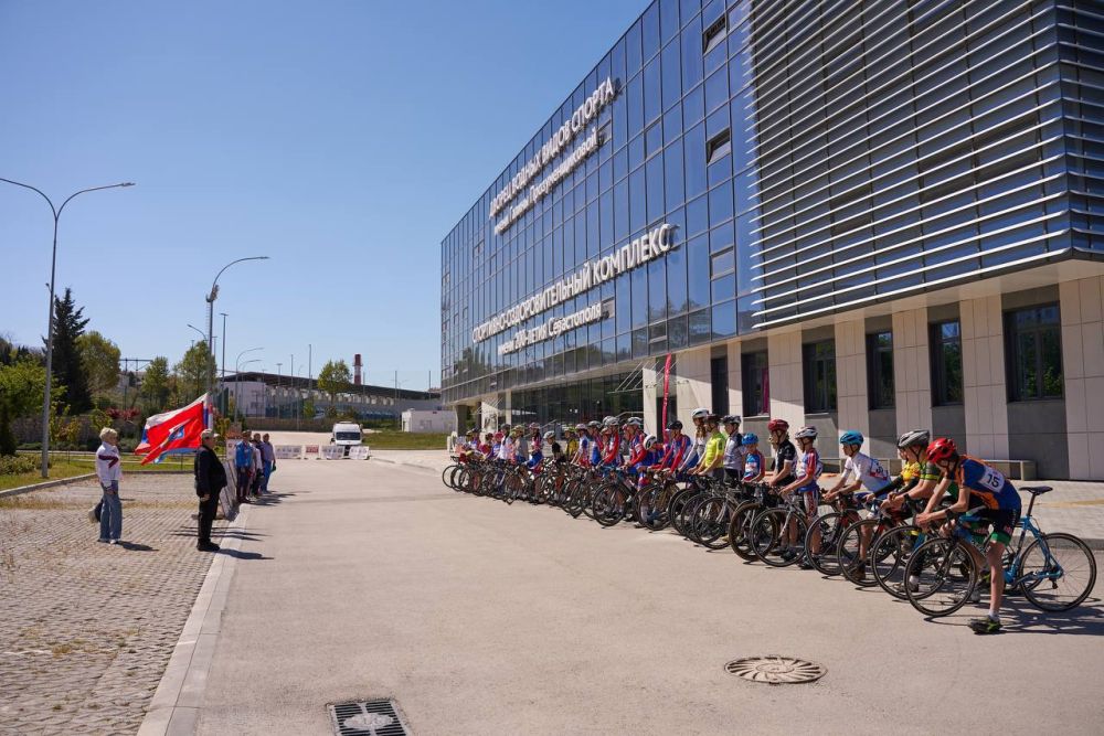 �� �������� 200-����� ����������� ���������� ��������� ���������