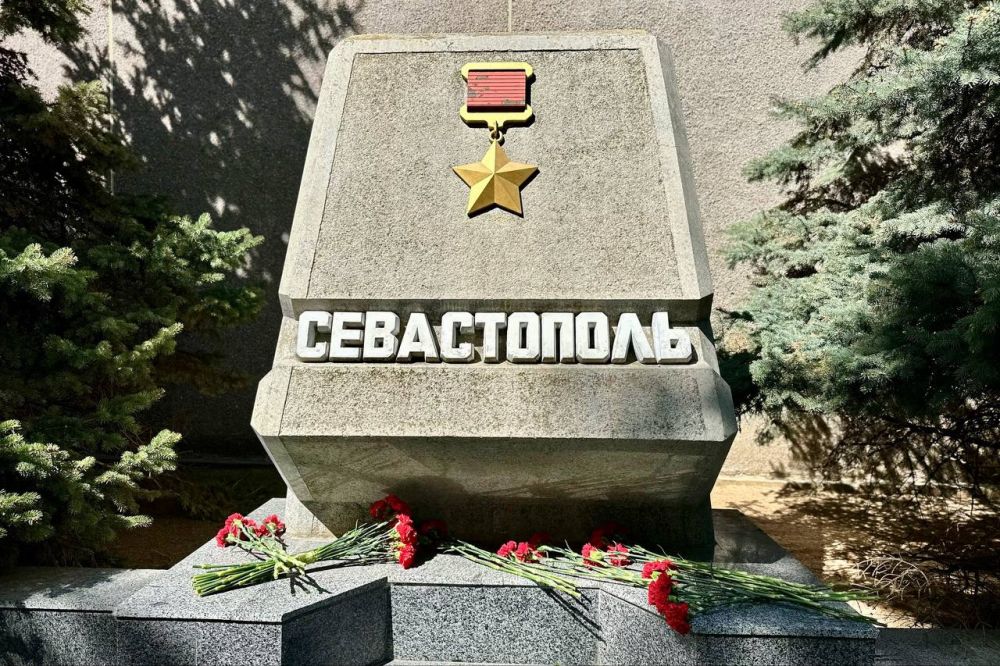 �������� ������: ������� � ������� �������� ��������� ���������� �������-����� � ������ ������, ����������� ��������� ����� ���������� ������ ��������-������ � 80-����� ������� ������